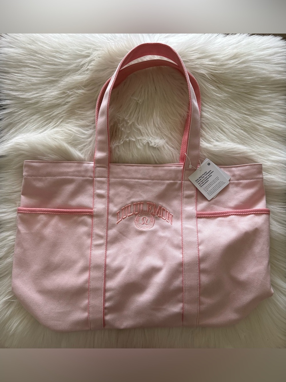 NWT Daily Multi-Pocket
Canvas Tote *Collegiate lululemon